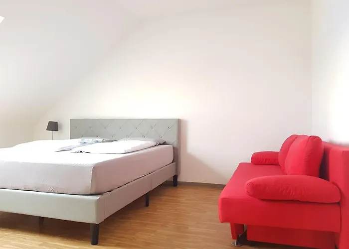 Beautiful 3 110 M2, Kostenloser Parkplatz, Grosser Balkon *