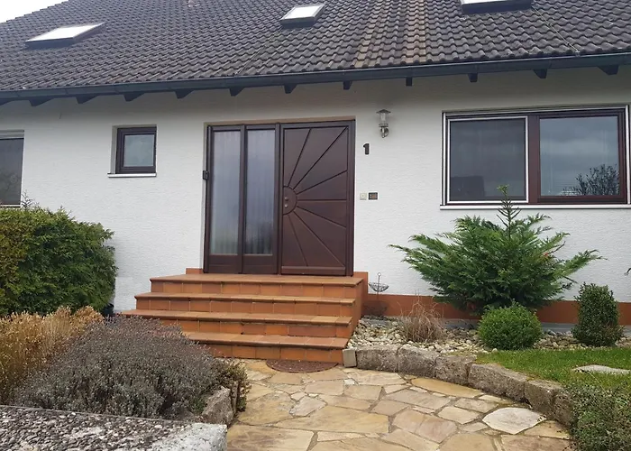 Beautiful 3 110 M2, Kostenloser Parkplatz, Großer Balkon Apartment Heßdorf